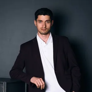 我们的专业团队 - leyu